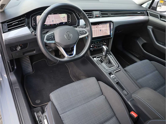 Volkswagen passat variant gte 1.4 tsi phev 218pk automaat 2021 - afbeelding 11 van  37