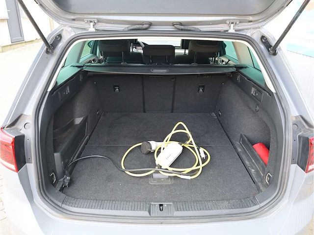Volkswagen passat variant gte 1.4 tsi phev 218pk automaat 2021 - afbeelding 26 van  37