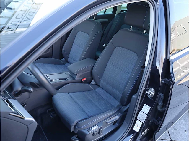 Volkswagen passat variant gte 1.4 tsi phev 218pk automaat 2021 - afbeelding 14 van  49