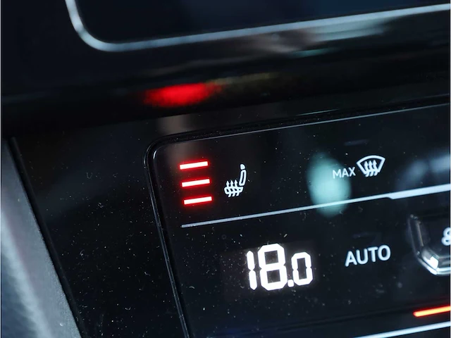 Volkswagen passat variant gte 1.4 tsi phev 218pk automaat 2021 - afbeelding 30 van  49