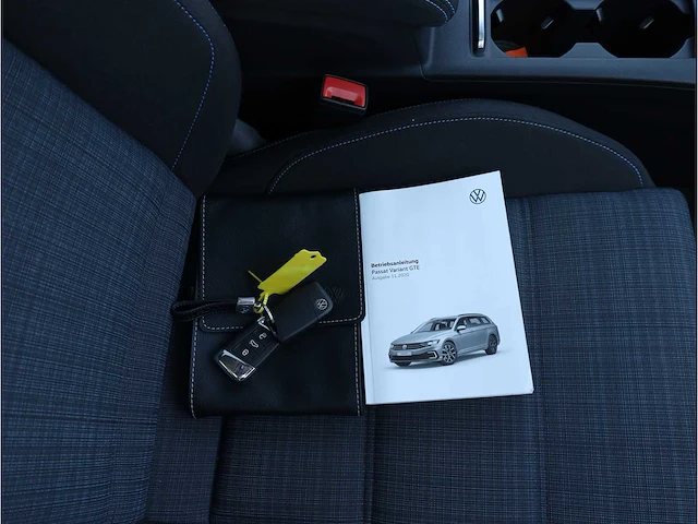 Volkswagen passat variant gte 1.4 tsi phev 218pk automaat 2021 - afbeelding 38 van  49