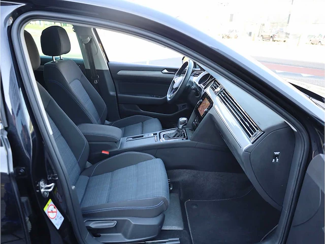 Volkswagen passat variant gte 1.4 tsi phev 218pk automaat 2021 - afbeelding 45 van  49