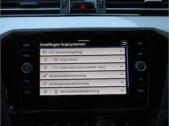 Volkswagen passat variant gte 1.4 tsi phev 218pk automaat 2021 - afbeelding 15 van  37