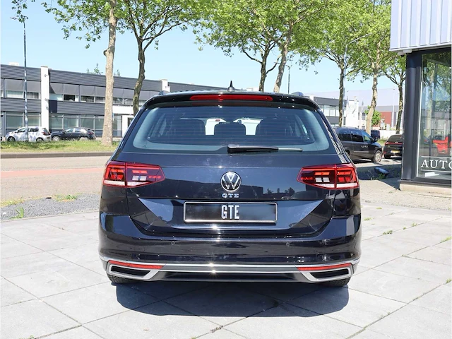 Volkswagen passat variant gte 1.4 tsi phev 218pk automaat 2021 - afbeelding 32 van  37