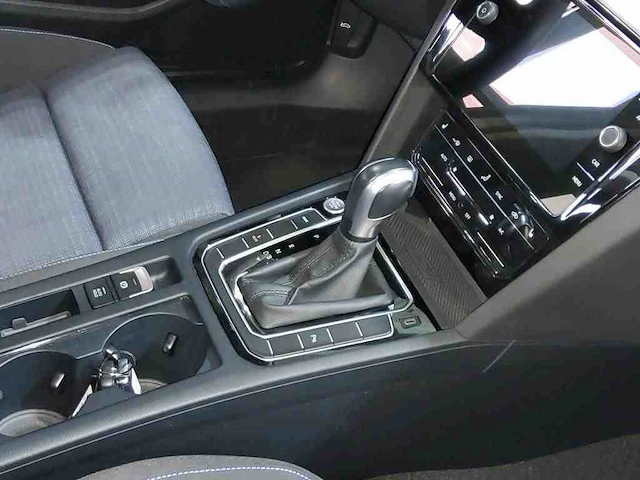 Volkswagen passat variant gte 1.4 tsi phev 218pk automaat 2021 - afbeelding 16 van  17