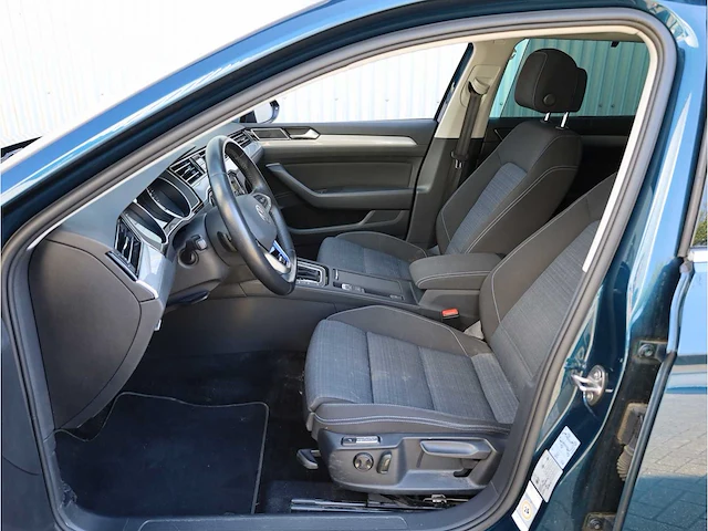 Volkswagen passat variant gte 1.4 tsi phev 218pk automaat 2021 - afbeelding 4 van  38