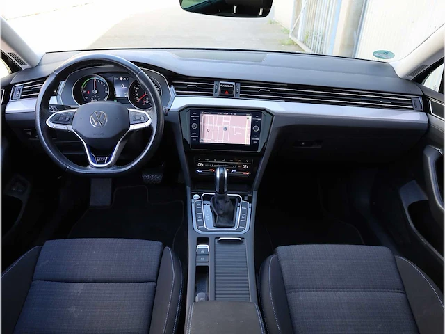 Volkswagen passat variant gte 1.4 tsi phev 218pk automaat 2021 - afbeelding 7 van  38
