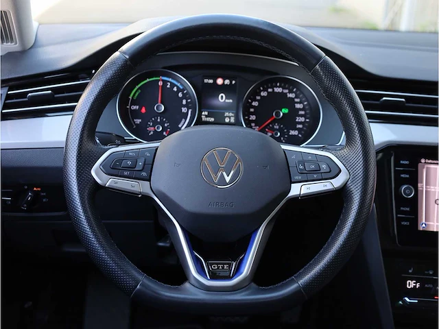 Volkswagen passat variant gte 1.4 tsi phev 218pk automaat 2021 - afbeelding 10 van  38