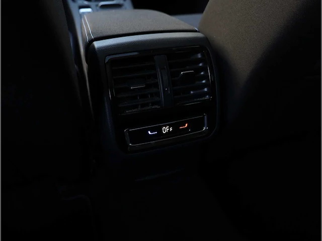 Volkswagen passat variant gte 1.4 tsi phev 218pk automaat 2021 - afbeelding 25 van  38