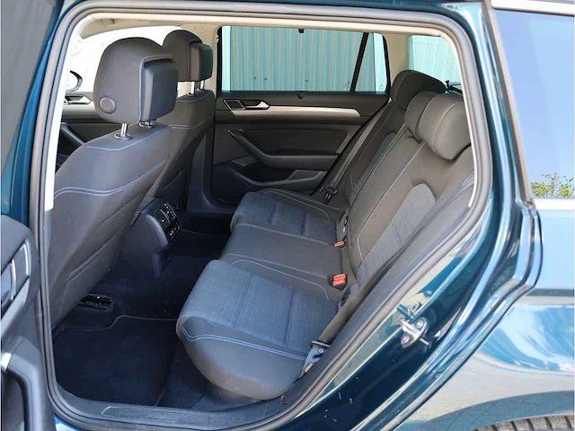 Volkswagen passat variant gte 1.4 tsi phev 218pk automaat 2021 - afbeelding 26 van  38