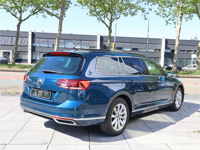 Volkswagen passat variant gte 1.4 tsi phev 218pk automaat 2021 - afbeelding 34 van  38