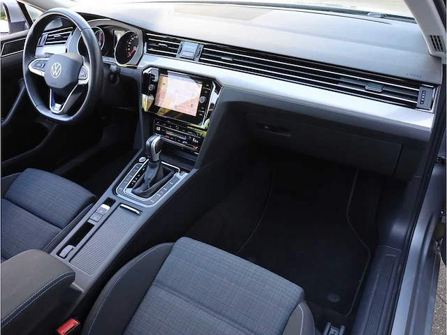 Volkswagen passat variant gte 1.4 tsi phev 218pk automaat 2021 - afbeelding 10 van  36