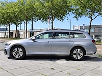 Volkswagen passat variant gte 1.4 tsi phev 218pk automaat 2021 - afbeelding 12 van  36