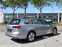 Volkswagen passat variant gte 1.4 tsi phev 218pk automaat 2021 - afbeelding 33 van  36
