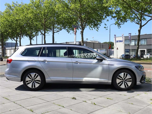 Volkswagen passat variant gte 1.4 tsi phev 218pk automaat 2021 - afbeelding 34 van  36
