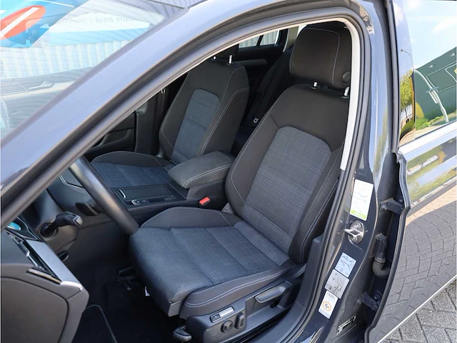 Volkswagen passat variant gte 1.4 tsi phev 218pk automaat 2021 - afbeelding 5 van  39