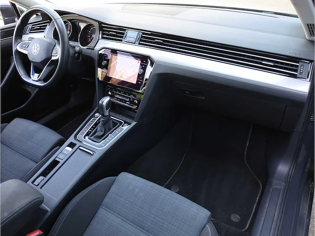 Volkswagen passat variant gte 1.4 tsi phev 218pk automaat 2021 - afbeelding 6 van  39