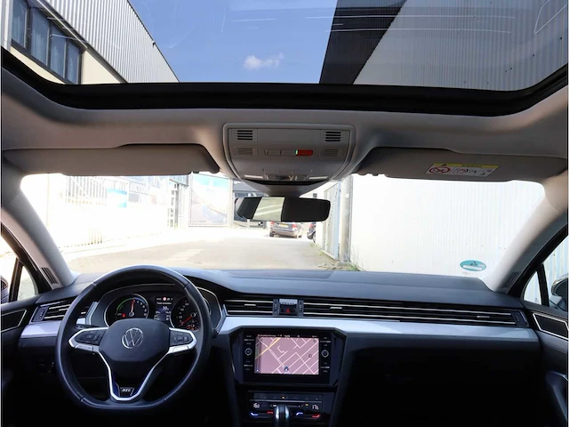 Volkswagen passat variant gte 1.4 tsi phev 218pk automaat 2021 - afbeelding 8 van  39