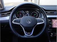 Volkswagen passat variant gte 1.4 tsi phev 218pk automaat 2021 - afbeelding 11 van  39