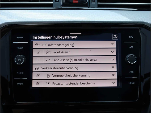 Volkswagen passat variant gte 1.4 tsi phev 218pk automaat 2021 - afbeelding 17 van  39