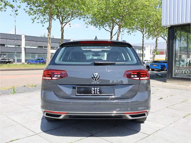 Volkswagen passat variant gte 1.4 tsi phev 218pk automaat 2021 - afbeelding 34 van  39