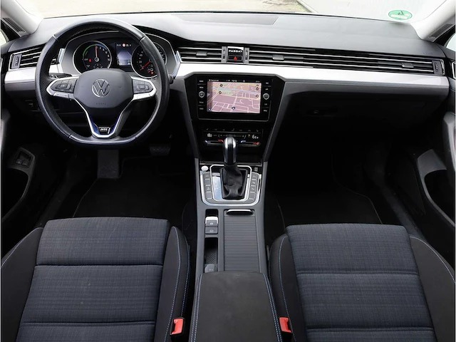 Volkswagen passat variant gte 1.4 tsi phev 218pk automaat 2021 - afbeelding 6 van  33