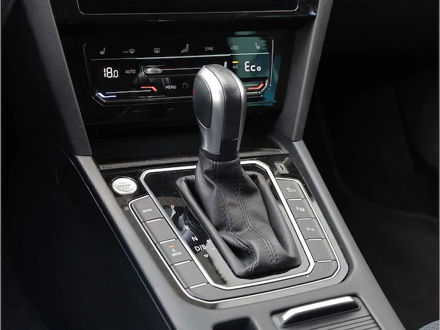 Volkswagen passat variant gte 1.4 tsi phev 218pk automaat 2021 - afbeelding 11 van  33