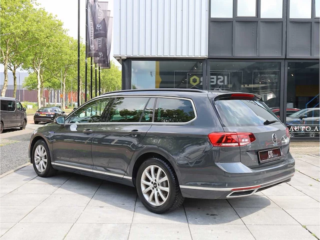Volkswagen passat variant gte 1.4 tsi phev 218pk automaat 2021 - afbeelding 23 van  33