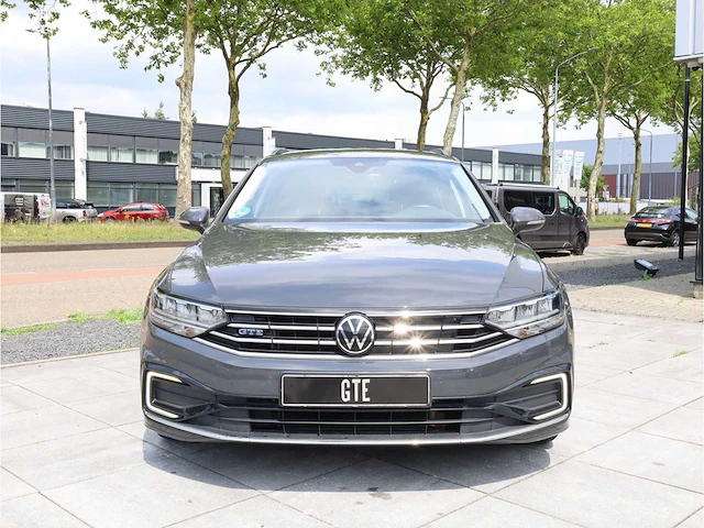 Volkswagen passat variant gte 1.4 tsi phev 218pk automaat 2021 - afbeelding 32 van  33
