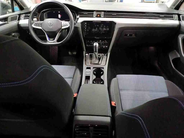 Volkswagen passat variant gte 1.4 tsi phev 218pk automaat 2021 - afbeelding 15 van  19