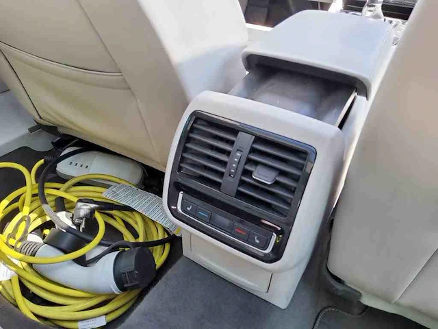 Volkswagen passat variant gte 1.4 tsi phev 218pk automaat 2021 - afbeelding 2 van  19