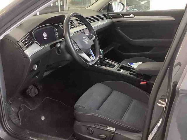 Volkswagen passat variant gte 1.4 tsi phev 218pk automaat 2021 - afbeelding 16 van  20