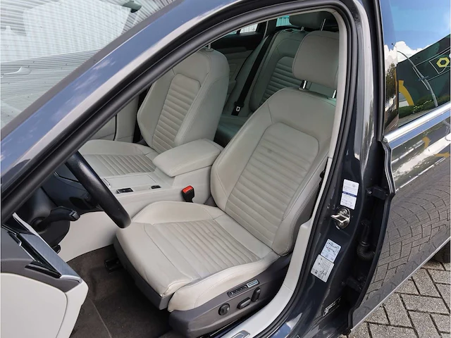 Volkswagen passat variant gte 1.4 tsi phev 218pk automaat 2021 - afbeelding 6 van  49