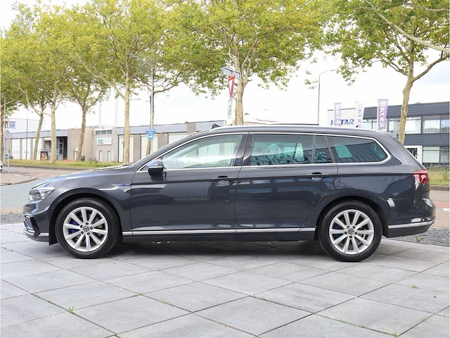 Volkswagen passat variant gte 1.4 tsi phev 218pk automaat 2021 - afbeelding 12 van  49