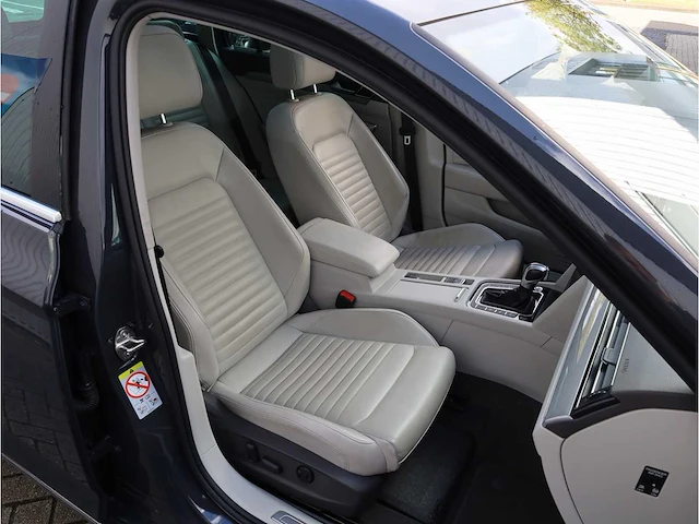 Volkswagen passat variant gte 1.4 tsi phev 218pk automaat 2021 - afbeelding 38 van  49