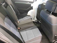 Volkswagen passat variant gte 1.4 tsi phev 218pk automaat 2021 - afbeelding 13 van  15