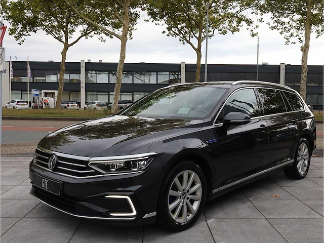 Volkswagen passat variant gte 1.4 tsi phev 218pk automaat 2021 - afbeelding 2 van  48
