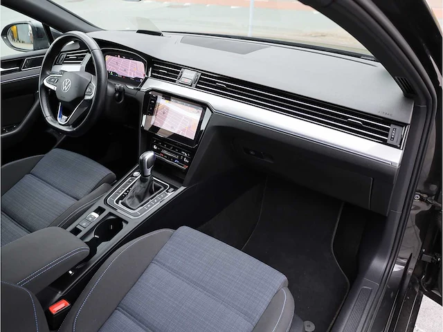 Volkswagen passat variant gte 1.4 tsi phev 218pk automaat 2021 - afbeelding 7 van  48