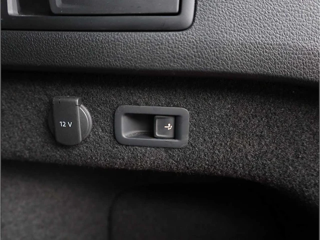 Volkswagen passat variant gte 1.4 tsi phev 218pk automaat 2021 - afbeelding 30 van  48