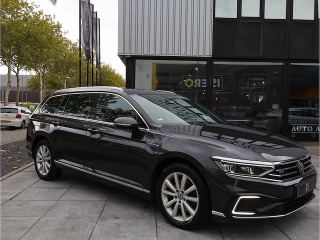 Volkswagen passat variant gte 1.4 tsi phev 218pk automaat 2021 - afbeelding 47 van  48