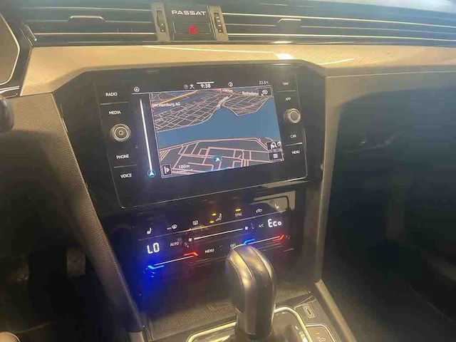 Volkswagen passat variant gte 1.4 tsi phev 218pk automaat 2021 - afbeelding 2 van  18