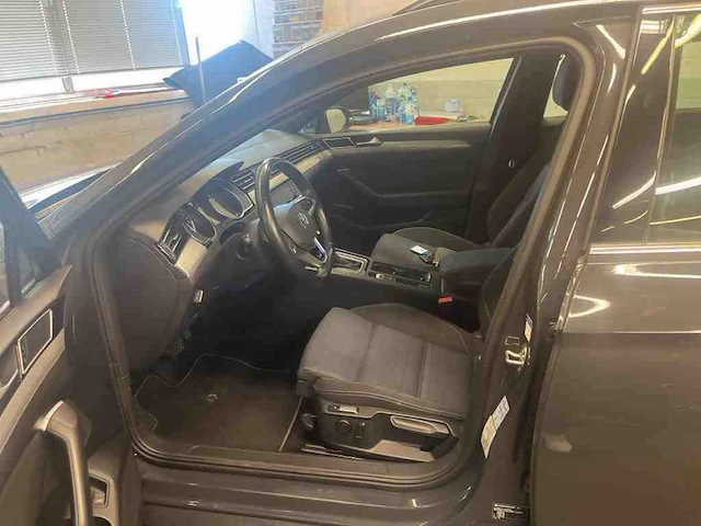 Volkswagen passat variant gte 1.4 tsi phev 218pk automaat 2021 - afbeelding 15 van  18