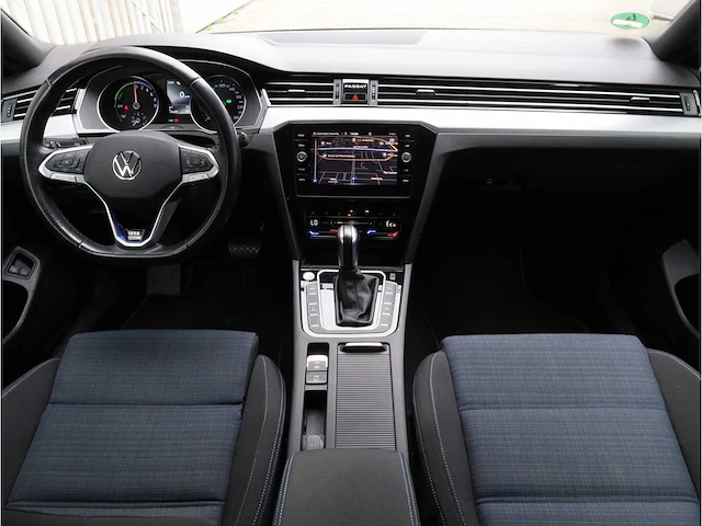 Volkswagen passat variant gte 1.4 tsi phev 218pk automaat 2021 - afbeelding 15 van  38