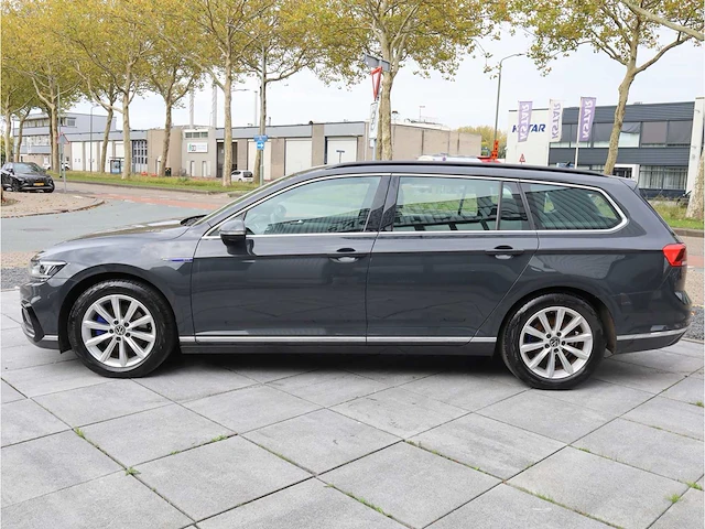 Volkswagen passat variant gte 1.4 tsi phev 218pk automaat 2021 - afbeelding 2 van  38