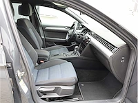 Volkswagen passat variant gte 1.4 tsi phev 218pk automaat 2021 - afbeelding 31 van  38