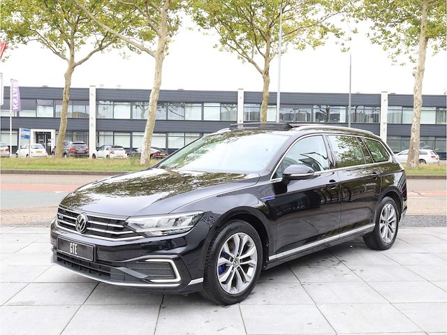 Volkswagen passat variant gte 1.4 tsi phev 218pk automaat 2021 - afbeelding 10 van  43