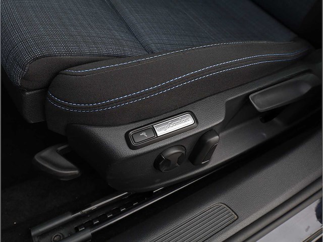 Volkswagen passat variant gte 1.4 tsi phev 218pk automaat 2021 - afbeelding 28 van  43