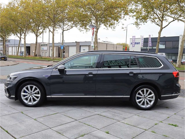 Volkswagen passat variant gte 1.4 tsi phev 218pk automaat 2021 - afbeelding 2 van  34
