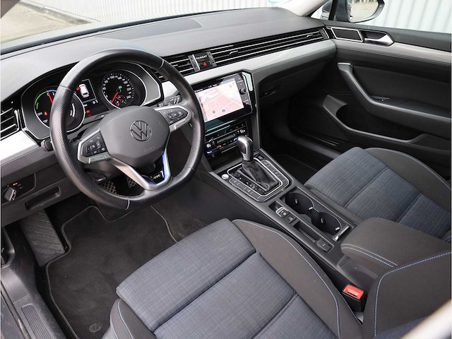 Volkswagen passat variant gte 1.4 tsi phev 218pk automaat 2021 - afbeelding 10 van  34