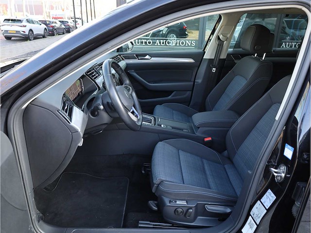 Volkswagen passat variant gte 1.4 tsi phev 218pk automaat 2021 - afbeelding 4 van  41
